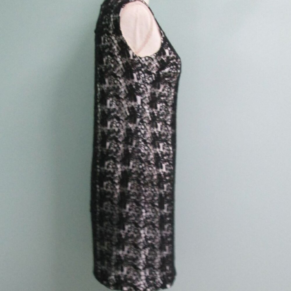 Vince Camuto Lace Overlay Sheath Dress-Black/White-10P-EUC - Picture 2 of 13